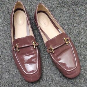 Clarks "Pure 2" Patent Leather Loafers 